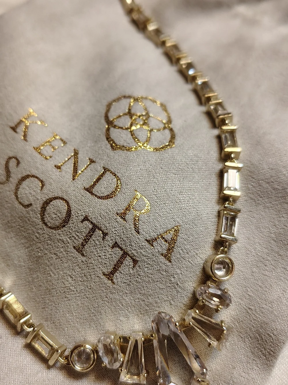 Kendra Scott kendra scott
